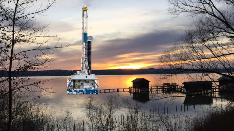 Fotomontage Erdgasförderung am Ammersee